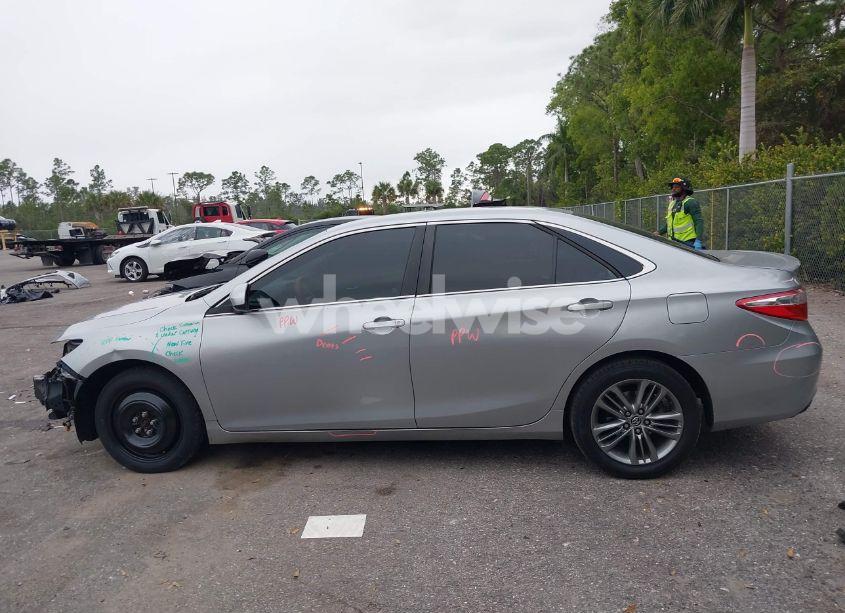 Photo 14 of 2015 Toyota Camry SE (VIN 4T1BF1FK6FU062456)