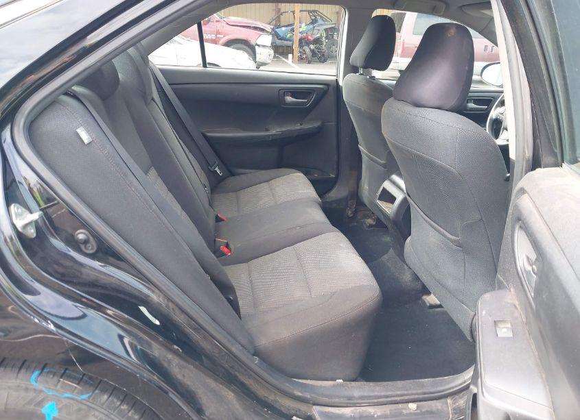 Photo 8 of 2015 Toyota Camry LE (VIN 4T1BF1FK6FU065289)