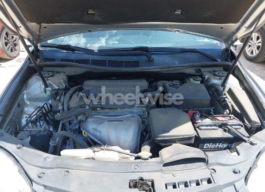 Photo 10 of 2015 Toyota Camry LE (VIN 4T1BF1FK6FU068970)