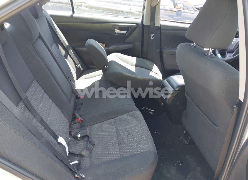 Photo 8 of 2015 Toyota Camry LE (VIN 4T1BF1FK6FU068970)