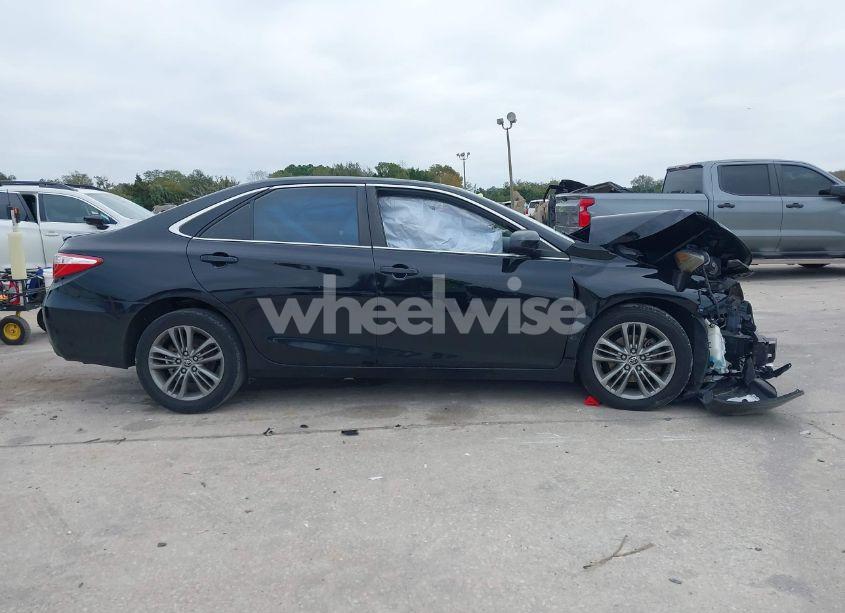 Photo 13 of 2015 Toyota Camry SE (VIN 4T1BF1FK6FU073652)