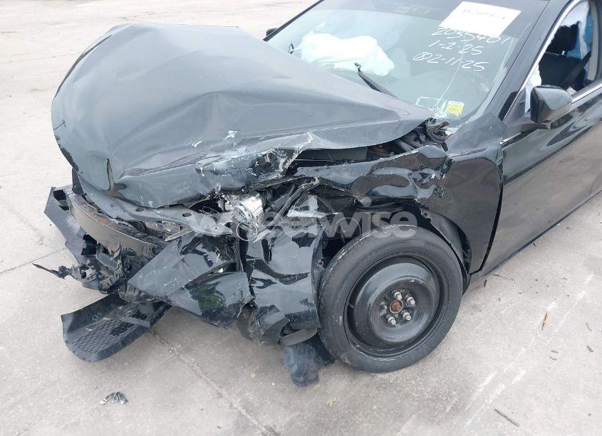 Photo 6 of 2015 Toyota Camry SE (VIN 4T1BF1FK6FU073652)