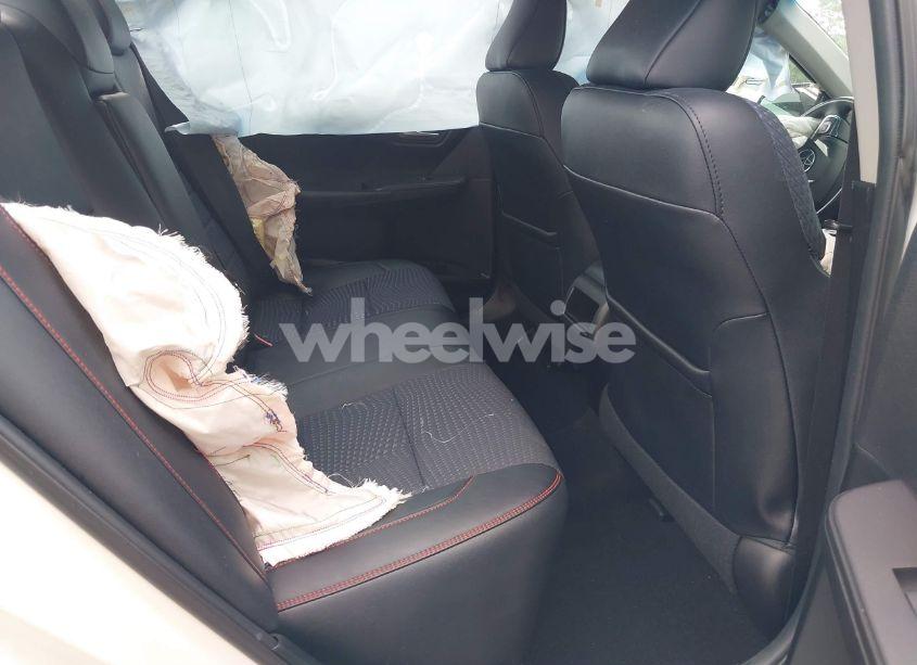 Photo 8 of 2015 Toyota Camry SE (VIN 4T1BF1FK6FU081797)