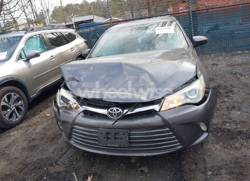 Photo 12 of 2015 Toyota Camry LE (VIN 4T1BF1FK6FU086577)