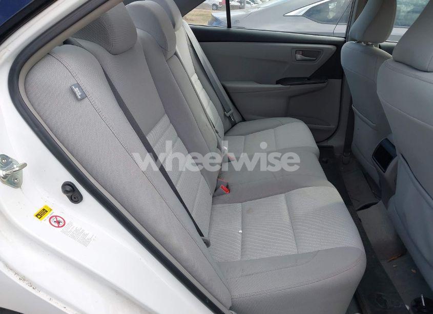 Photo 8 of 2015 Toyota Camry LE (VIN 4T1BF1FK6FU089818)