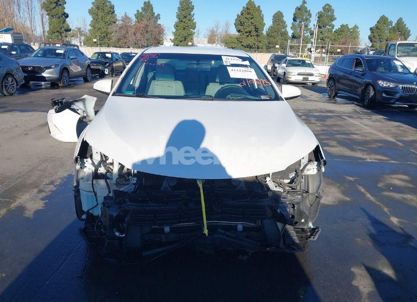 Photo 13 of 2015 Toyota Camry SE (VIN 4T1BF1FK6FU099717)