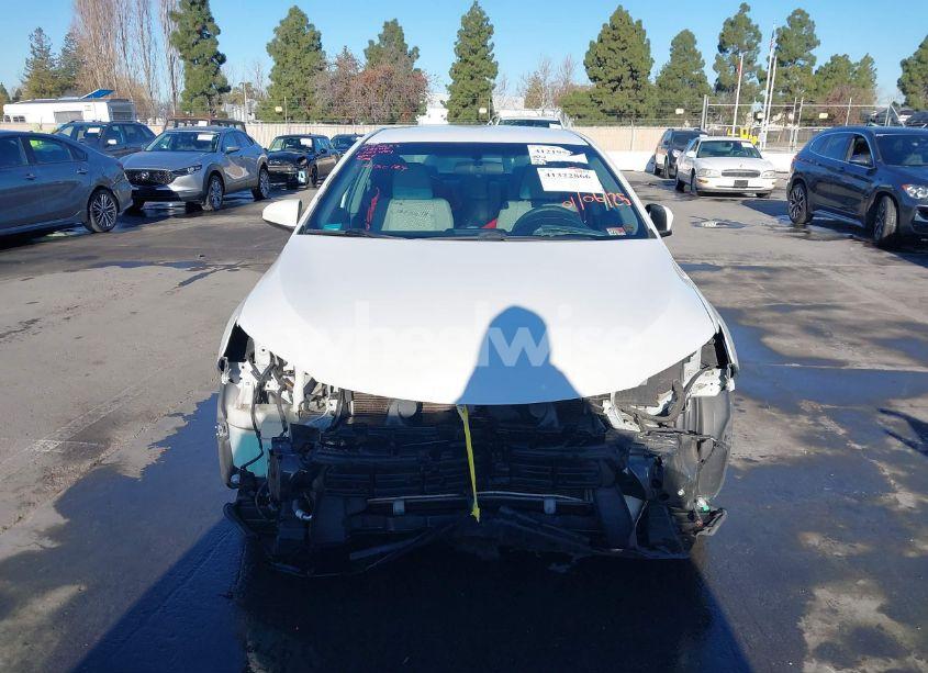 Photo 6 of 2015 Toyota Camry SE (VIN 4T1BF1FK6FU099717)