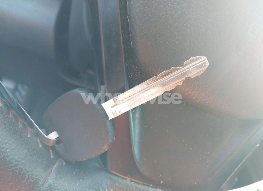 Photo 11 of 2015 Toyota Camry SE (VIN 4T1BF1FK6FU114121)