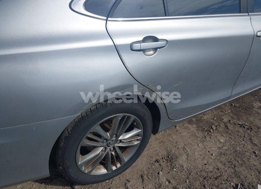 Photo 12 of 2015 Toyota Camry SE (VIN 4T1BF1FK6FU114121)