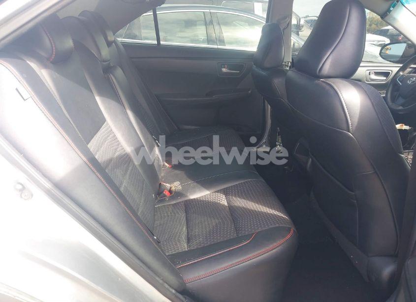 Photo 8 of 2015 Toyota Camry SE (VIN 4T1BF1FK6FU114121)