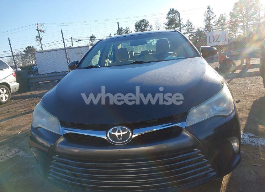 Photo 12 of 2015 Toyota Camry LE (VIN 4T1BF1FK6FU487532)