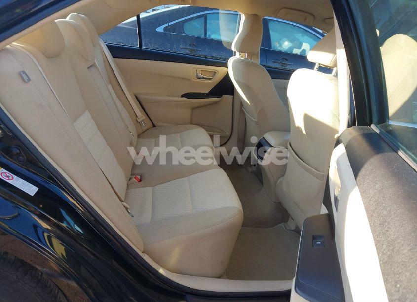 Photo 8 of 2015 Toyota Camry LE (VIN 4T1BF1FK6FU487532)