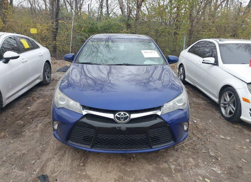 Photo 13 of 2015 Toyota Camry SE (VIN 4T1BF1FK6FU884240)