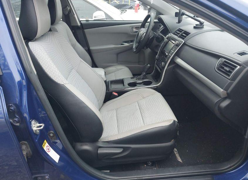 Photo 5 of 2015 Toyota Camry SE (VIN 4T1BF1FK6FU884240)