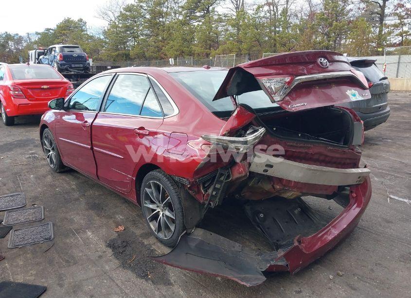 Photo 3 of 2015 Toyota Camry XSE (VIN 4T1BF1FK6FU891642)