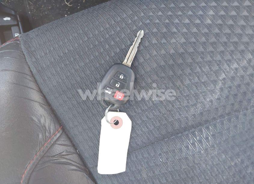 Photo 11 of 2015 Toyota Camry SE (VIN 4T1BF1FK6FU898333)