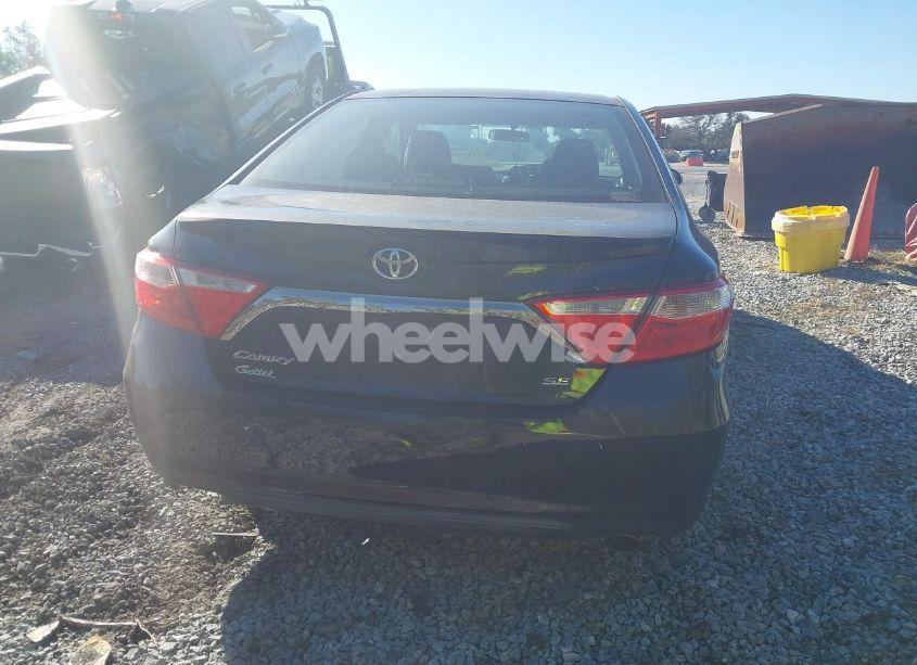 Photo 17 of 2015 Toyota Camry SE (VIN 4T1BF1FK6FU898333)