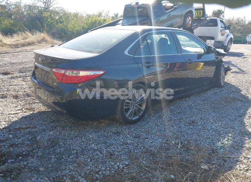 Photo 4 of 2015 Toyota Camry SE (VIN 4T1BF1FK6FU898333)