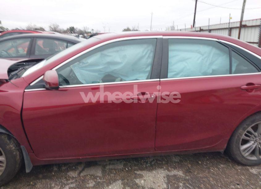 Photo 14 of 2015 Toyota Camry SE (VIN 4T1BF1FK6FU903238)