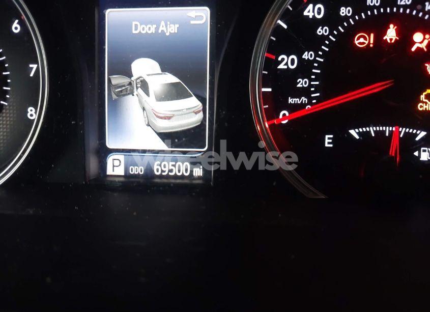 Photo 15 of 2015 Toyota Camry SE (VIN 4T1BF1FK6FU903238)