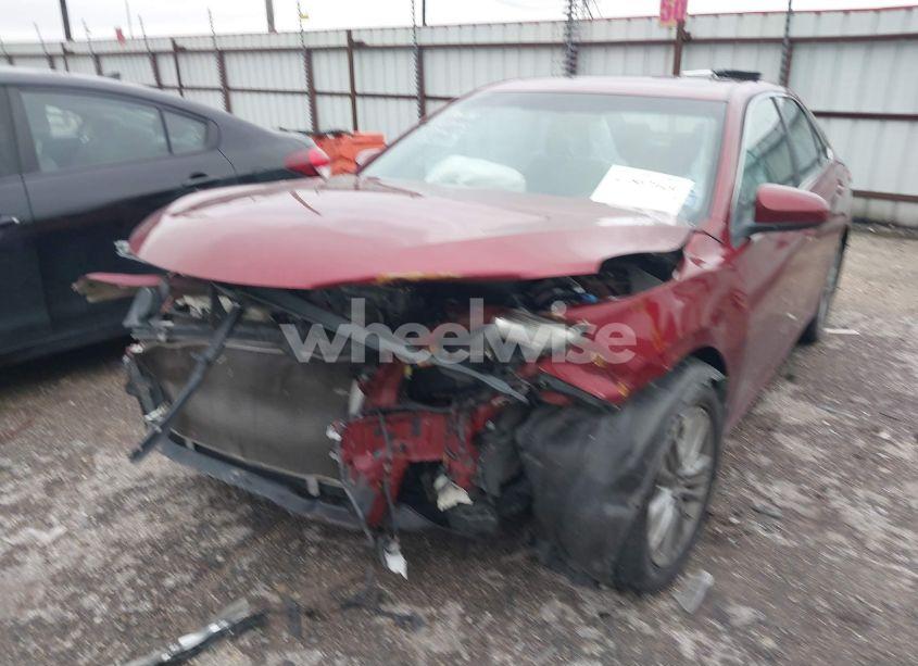 Photo 2 of 2015 Toyota Camry SE (VIN 4T1BF1FK6FU903238)