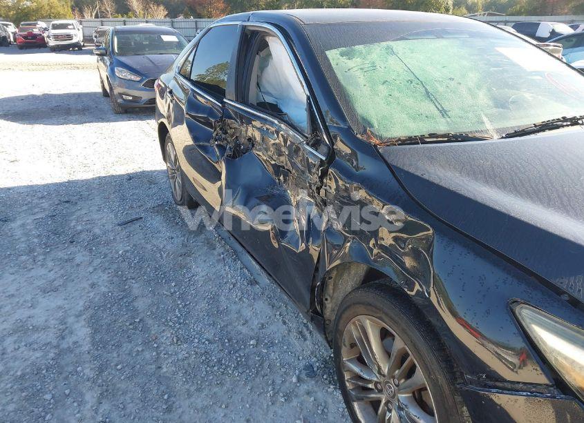 Photo 6 of 2015 Toyota Camry SE (VIN 4T1BF1FK6FU922176)