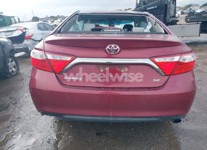 Photo 15 of 2015 Toyota Camry SE (VIN 4T1BF1FK6FU925711)