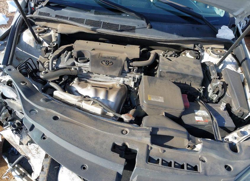 Photo 10 of 2016 Toyota Camry LE/SE/XLE/XSE (VIN 4T1BF1FK6G4179522)