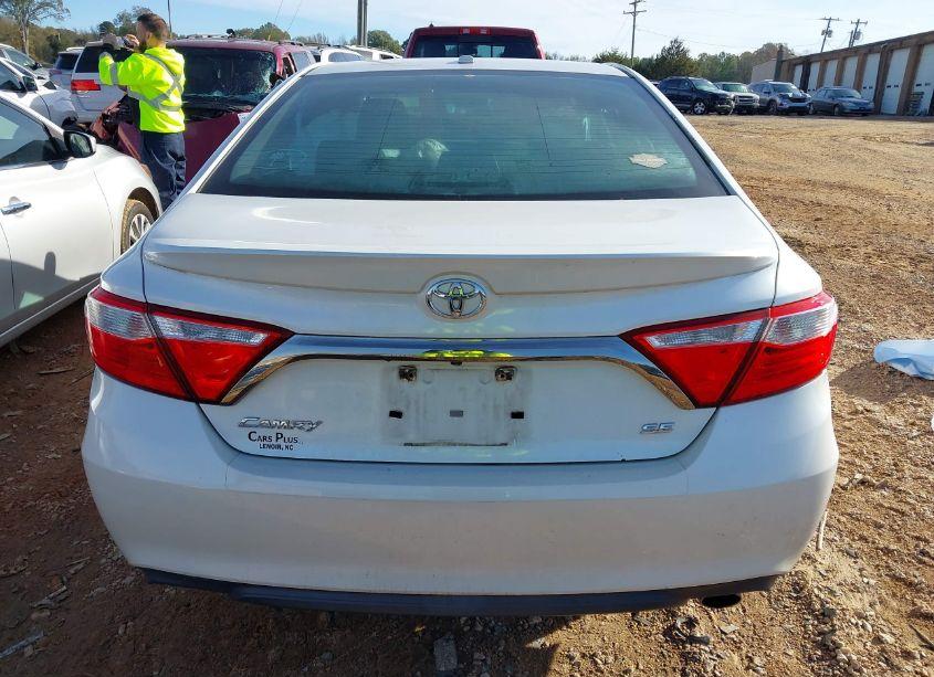 Photo 15 of 2016 Toyota Camry LE/SE/XLE/XSE (VIN 4T1BF1FK6G4179522)
