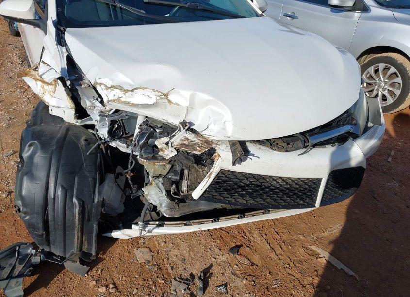 Photo 6 of 2016 Toyota Camry LE/SE/XLE/XSE (VIN 4T1BF1FK6G4179522)