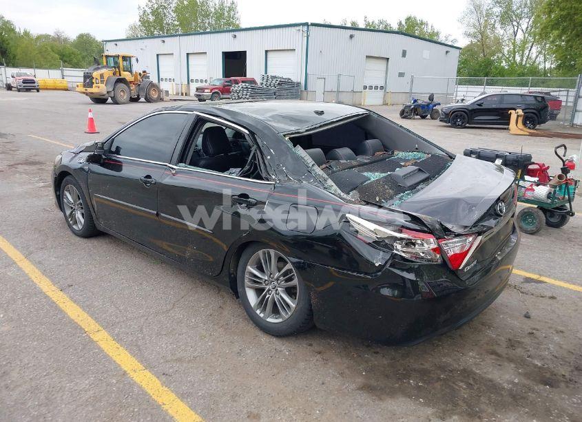 Photo 3 of 2016 Toyota Camry SE (VIN 4T1BF1FK6GU121863)