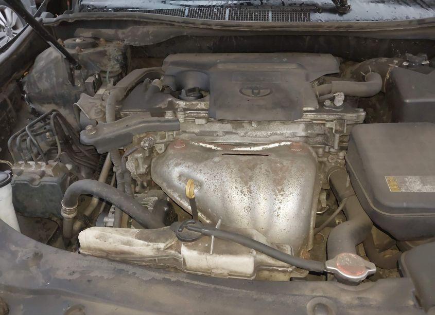 Photo 10 of 2016 Toyota Camry LE (VIN 4T1BF1FK6GU129204)