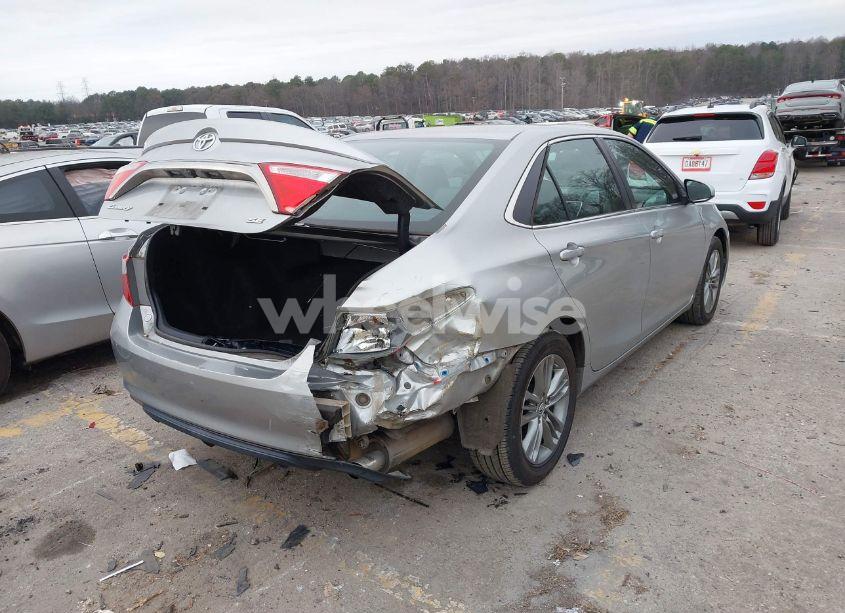 Photo 4 of 2016 Toyota Camry SE (VIN 4T1BF1FK6GU136248)