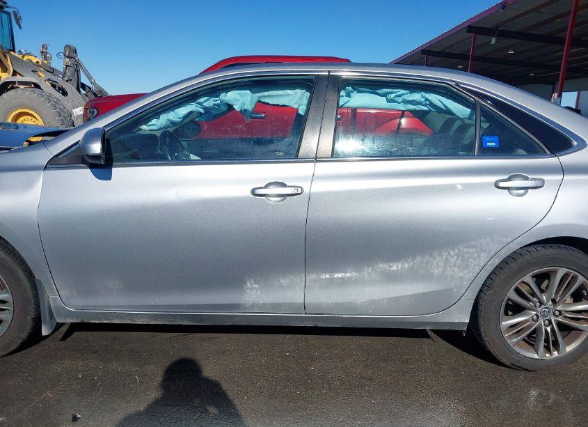 Photo 15 of 2016 Toyota Camry SE (VIN 4T1BF1FK6GU137464)