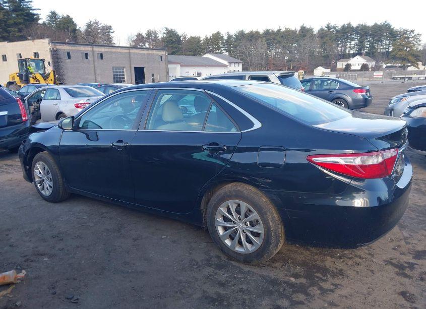 Photo 14 of 2016 Toyota Camry LE (VIN 4T1BF1FK6GU149775)