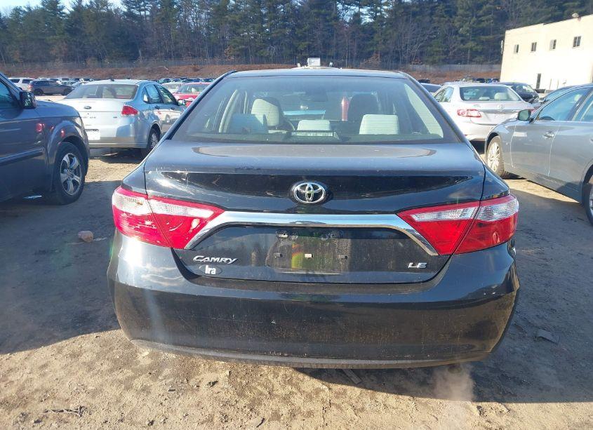 Photo 16 of 2016 Toyota Camry LE (VIN 4T1BF1FK6GU149775)