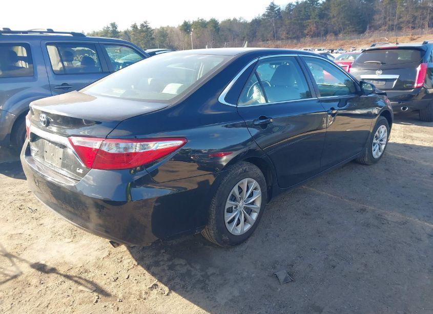 Photo 4 of 2016 Toyota Camry LE (VIN 4T1BF1FK6GU149775)