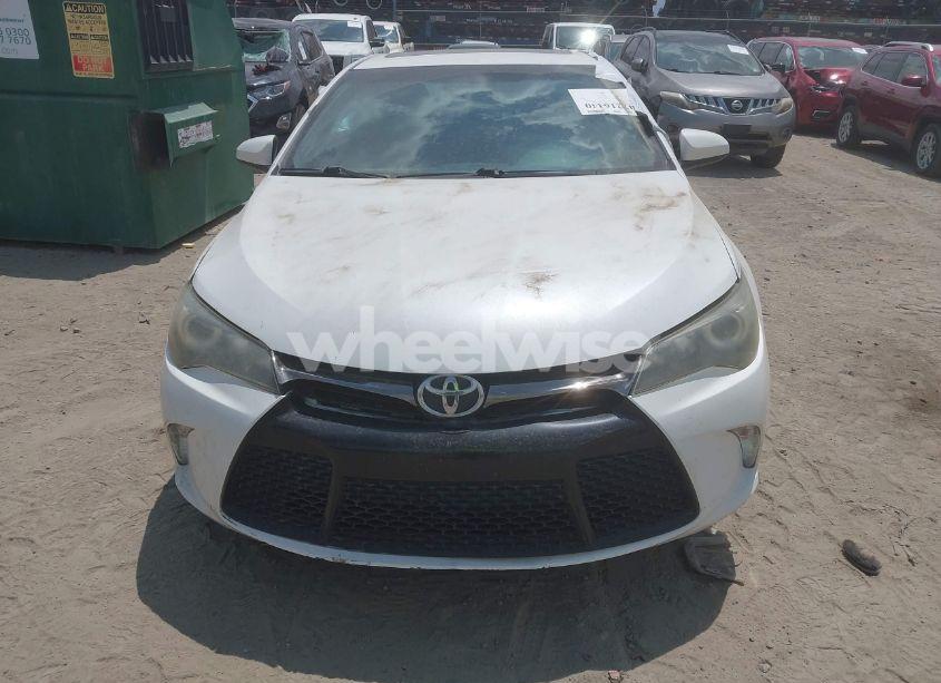 Photo 12 of 2016 Toyota Camry SE (VIN 4T1BF1FK6GU150506)