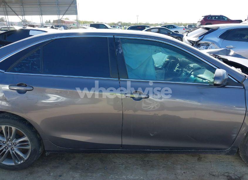 Photo 12 of 2016 Toyota Camry SE (VIN 4T1BF1FK6GU150733)