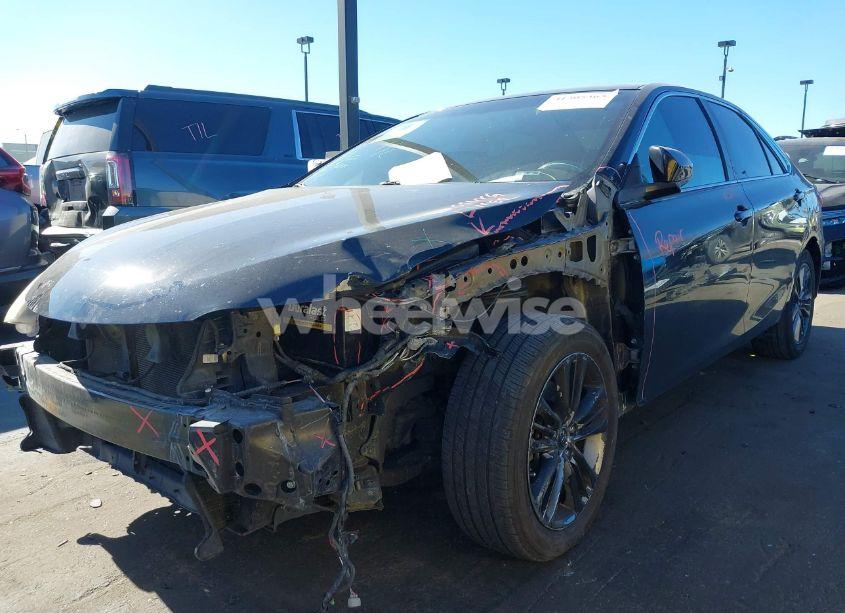 Photo 6 of 2016 Toyota Camry SE (VIN 4T1BF1FK6GU163661)