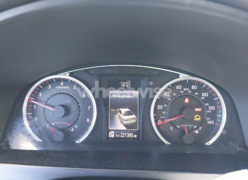 Photo 7 of 2016 Toyota Camry SE (VIN 4T1BF1FK6GU163661)