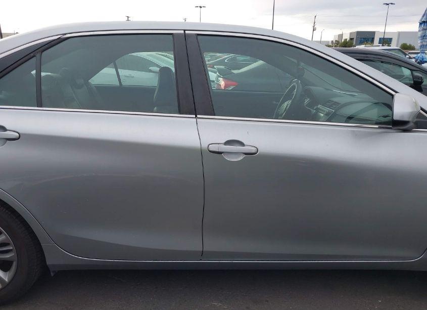 Photo 14 of 2016 Toyota Camry SE (VIN 4T1BF1FK6GU167578)