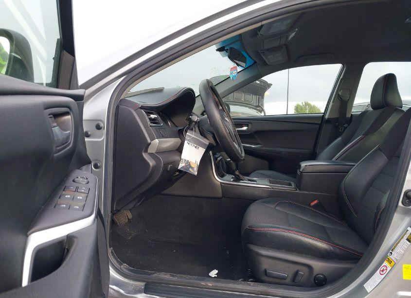 Photo 5 of 2016 Toyota Camry SE (VIN 4T1BF1FK6GU167578)