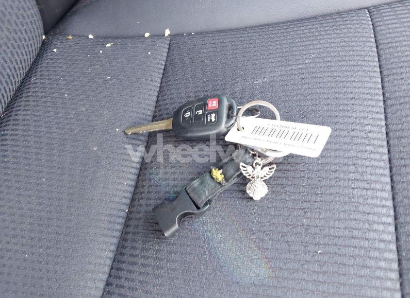 Photo 11 of 2016 Toyota Camry SE (VIN 4T1BF1FK6GU167595)