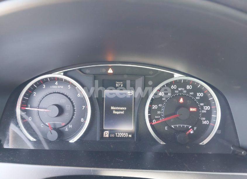 Photo 7 of 2016 Toyota Camry SE (VIN 4T1BF1FK6GU167595)