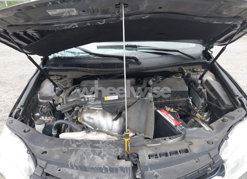 Photo 10 of 2016 Toyota Camry XLE (VIN 4T1BF1FK6GU174398)