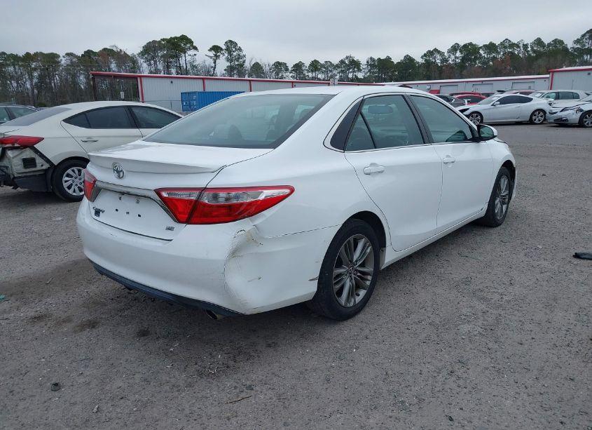 Photo 4 of 2016 Toyota Camry SE (VIN 4T1BF1FK6GU174997)