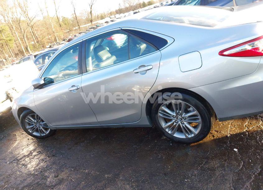 Photo 14 of 2016 Toyota Camry SE (VIN 4T1BF1FK6GU181920)