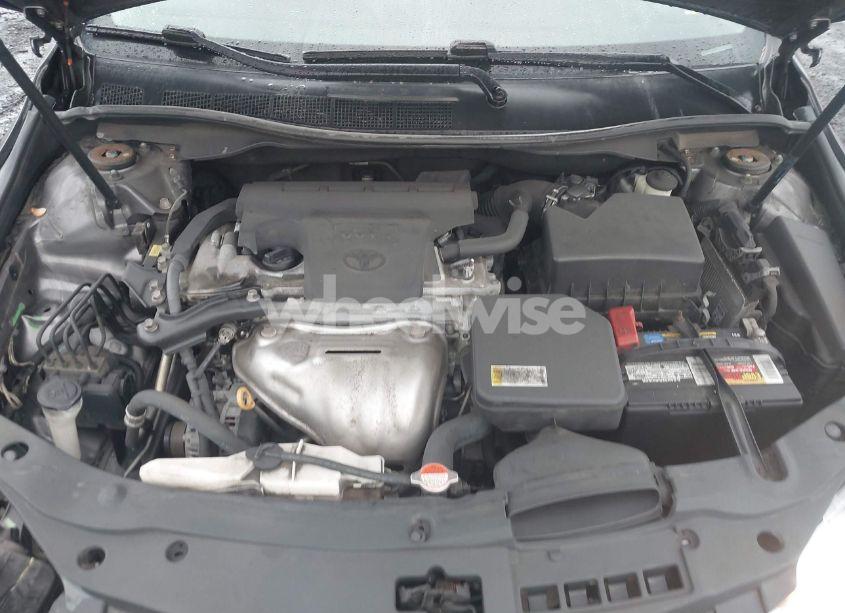 Photo 10 of 2016 Toyota Camry LE (VIN 4T1BF1FK6GU195848)