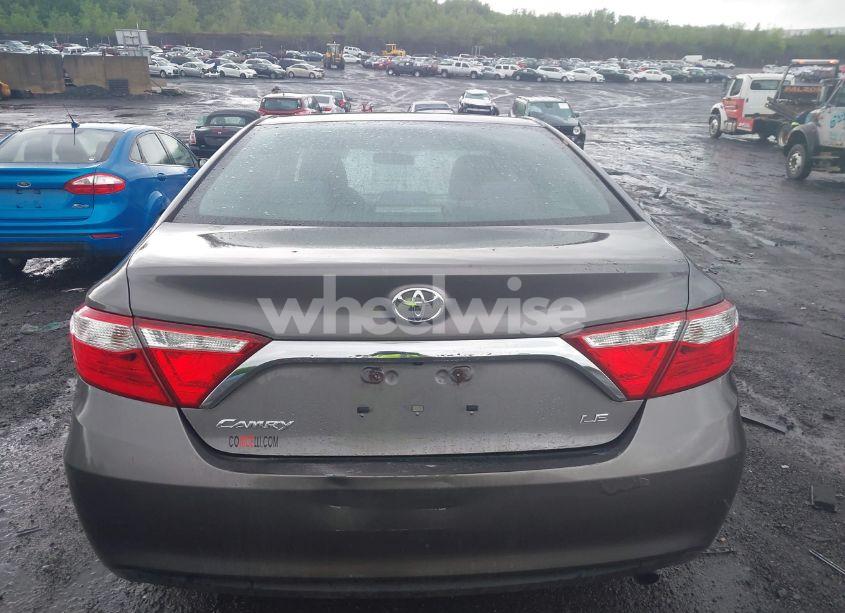 Photo 16 of 2016 Toyota Camry LE (VIN 4T1BF1FK6GU195848)